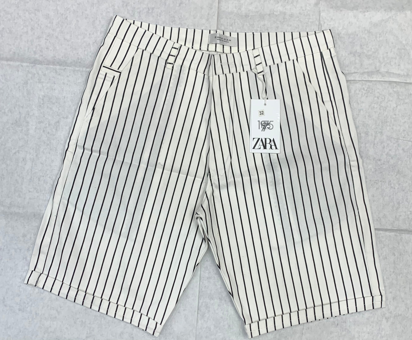 Zr Raz Black White Colour Small Line Design Denim Men Shorts 93306