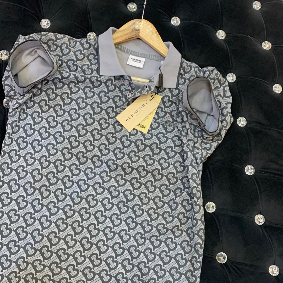 BUR Gray Colour Bur Print in Full Half Sleeves Collar TShirt
