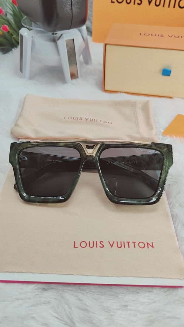 Uol Green Frame Black Shade Unisex sunglasses Z1502w 60 16 141