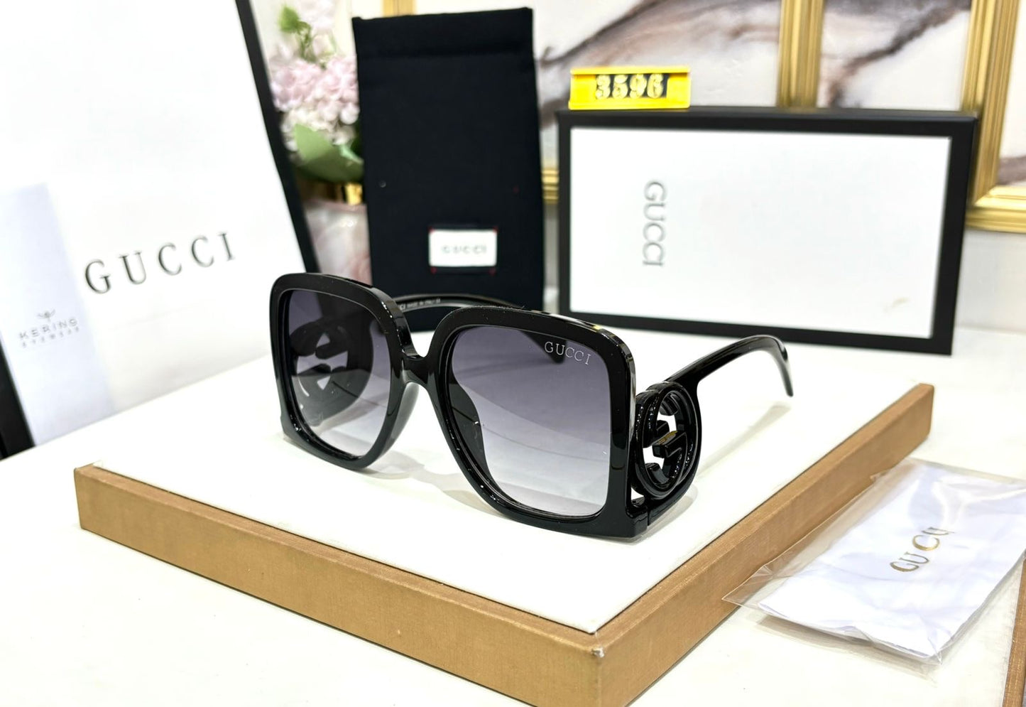 Cug Black Frame Black Shade Unisex Sunglasses 98047 58 17 142