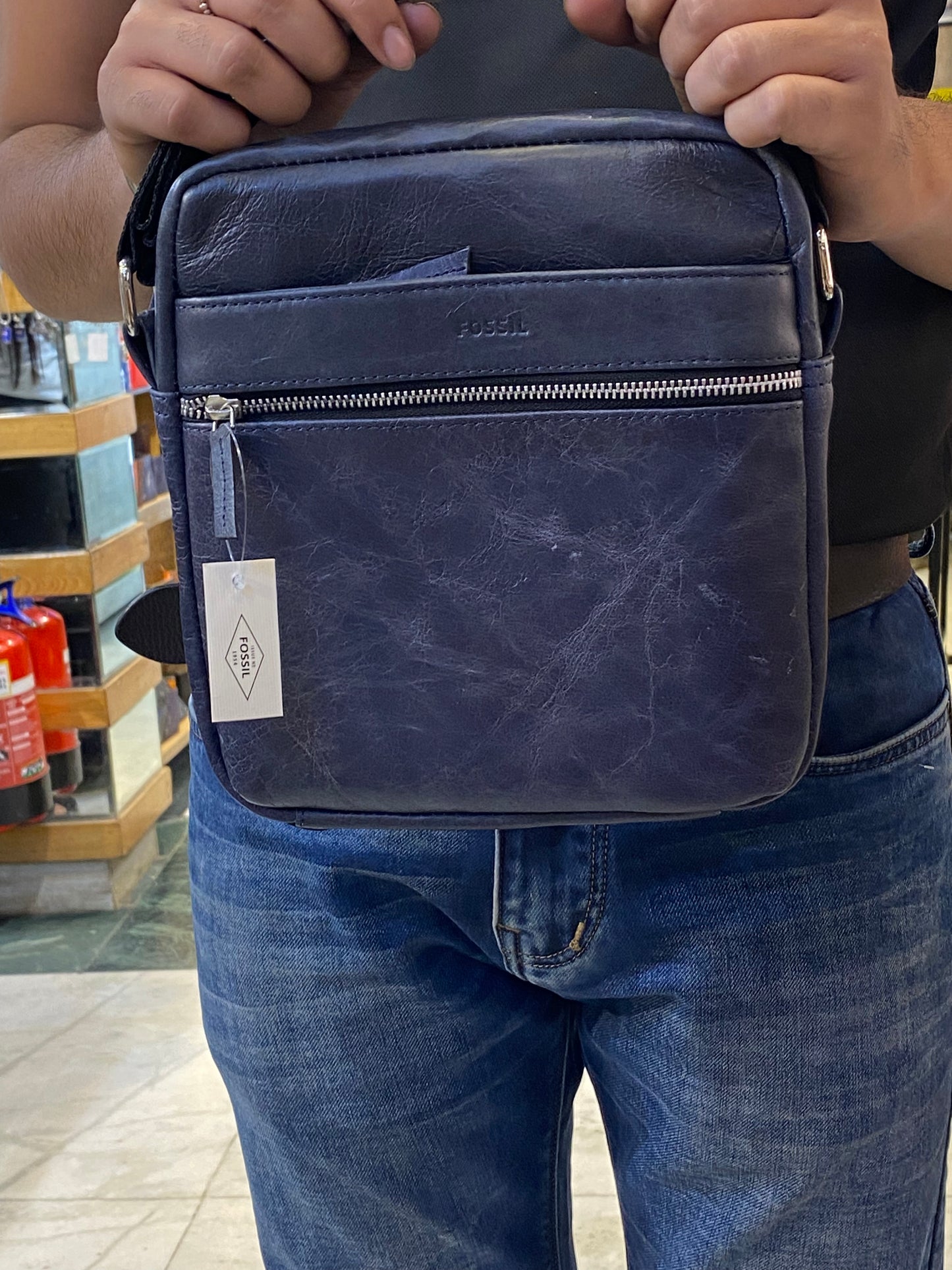 SOF FOS Unisex Genuine Leather Side Sling Messenger Bag 987541