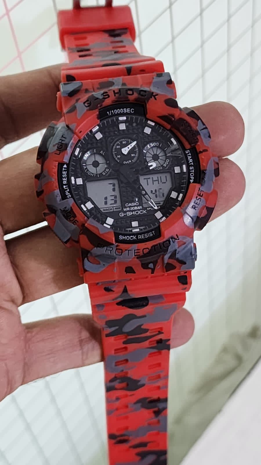 Hsg Red Military Water Resistant Sports Watch With Orignal Box