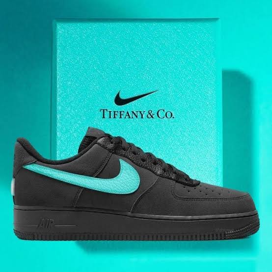 KIN Black Colour With Teal Tick Tif Fit Ladies Sneaker Shoes 987428