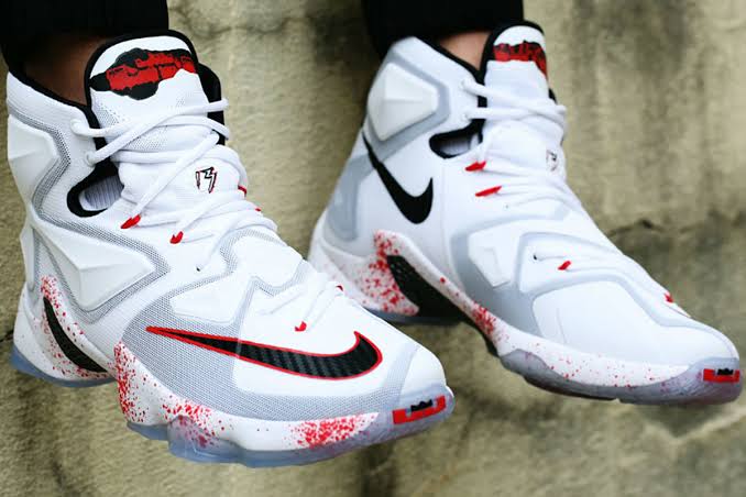 LAB BAL White Colour Red Tick Lebron Sports High Ankle Shoes 807220106