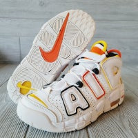 White yellow Orange Black Colour Long Ankle Sports Shoes with Tube Sole Air